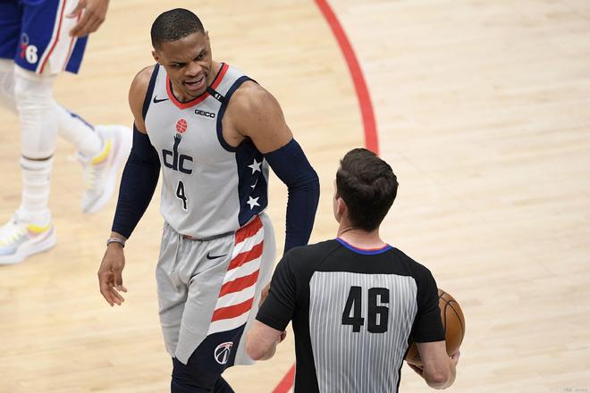 日益增长的 日益增长的