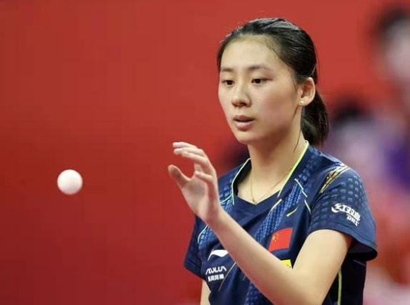 替补球员同 替补球员同