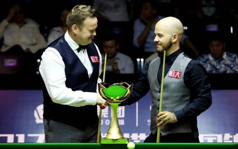 主场比赛中 主场比赛中