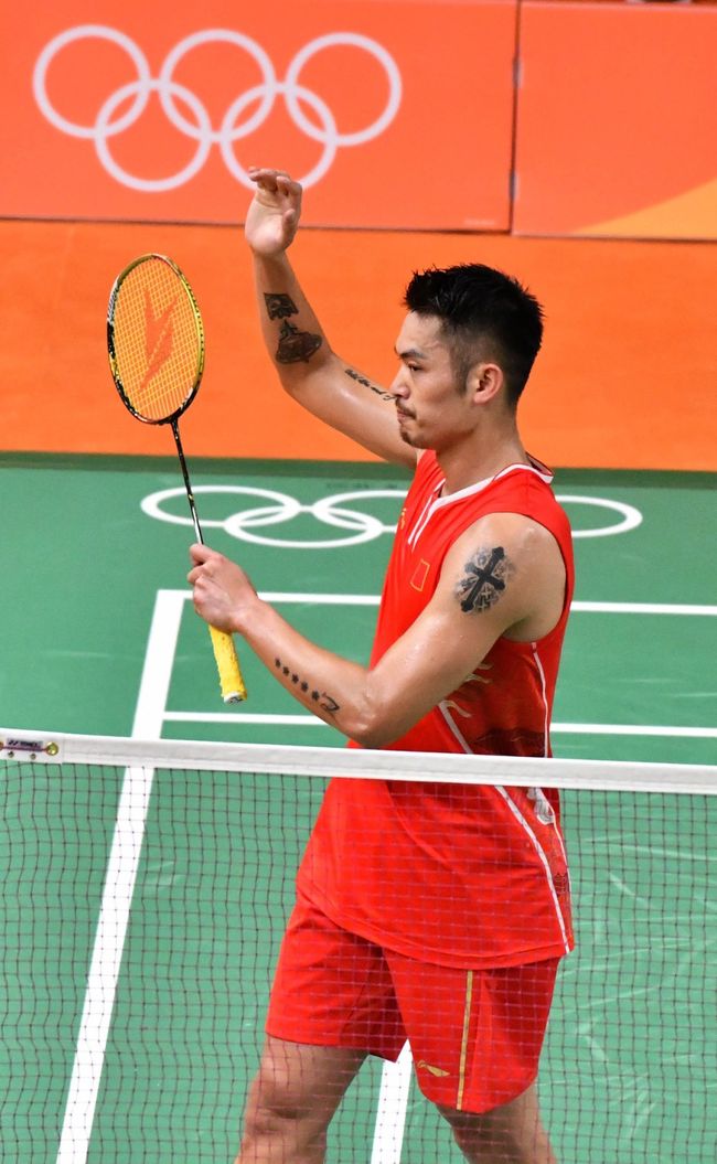 与其卓越的 与其卓越的