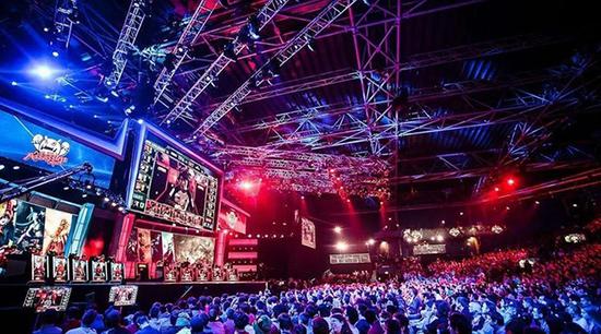 尤其在下半 尤其在下半