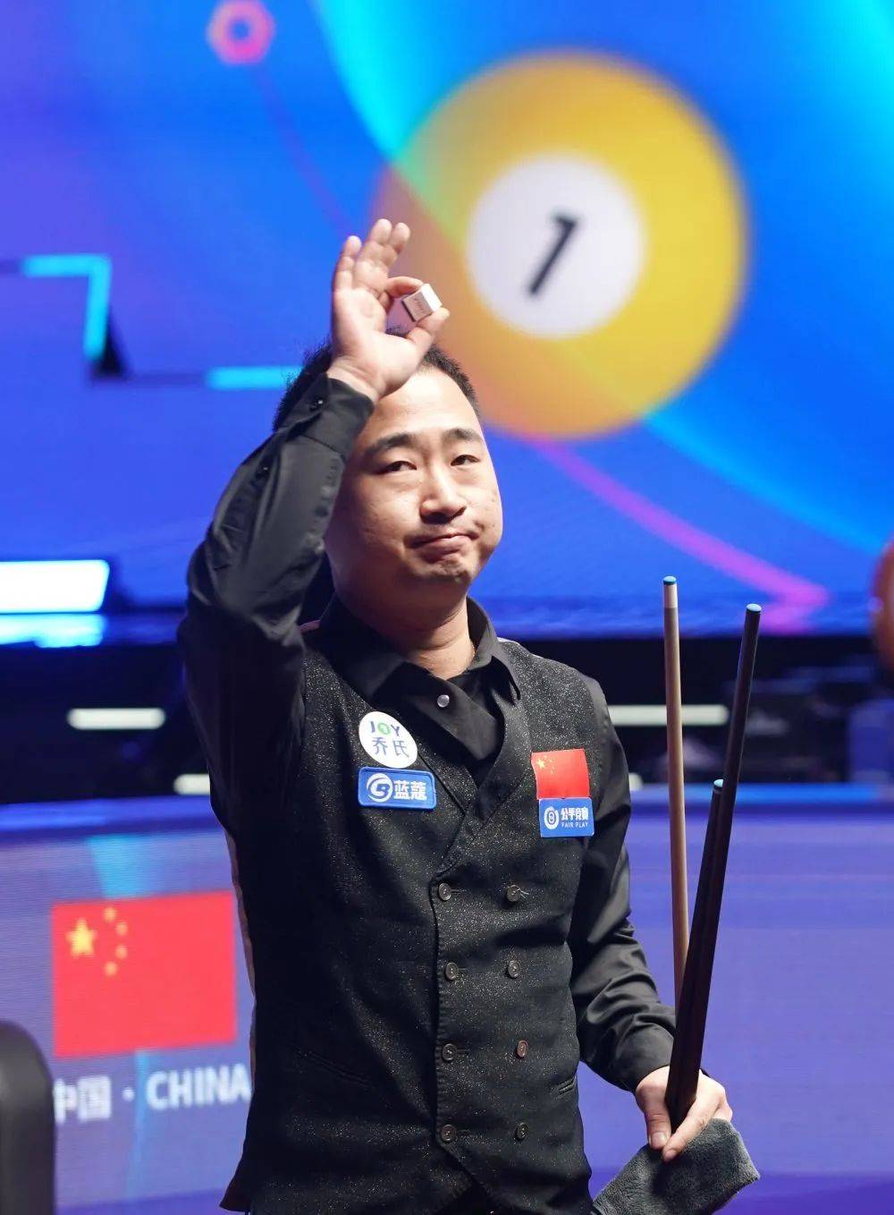 半空间连接 半空间连接