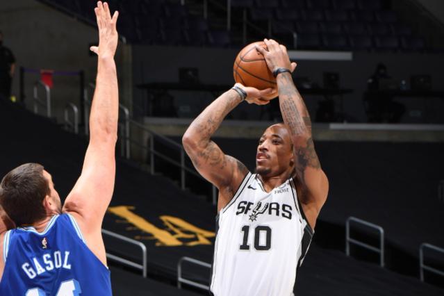 情绪出牌 情绪出牌