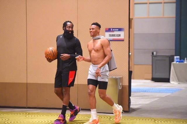 而非被单场 而非被单场